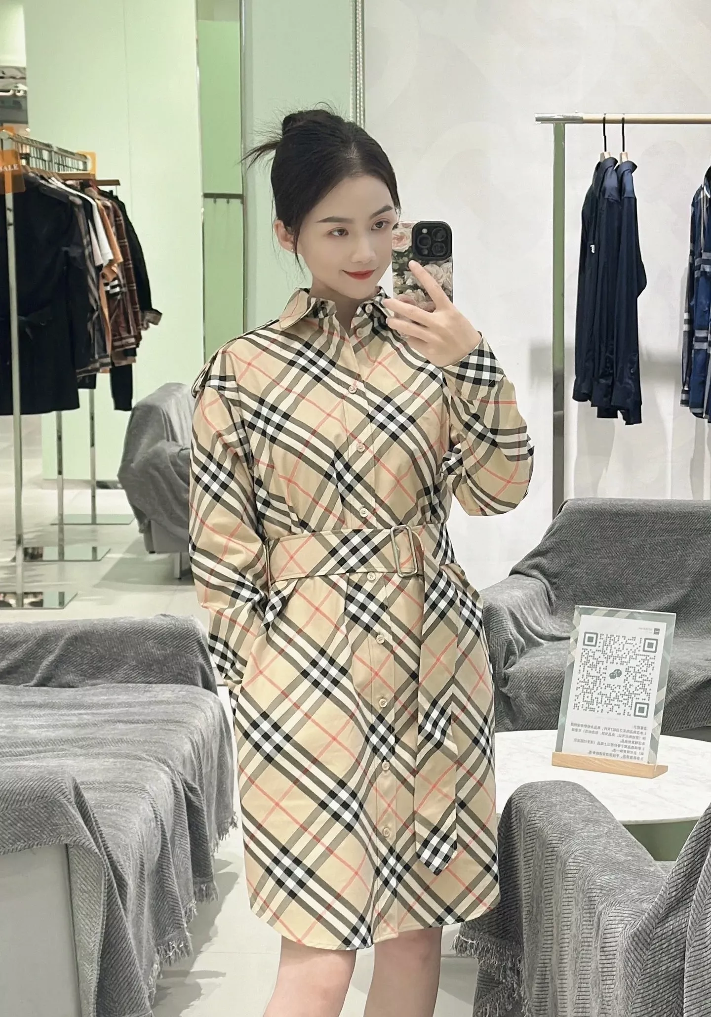 버버리 트렌치 스타일 체크 원피스 상세 이미지 11