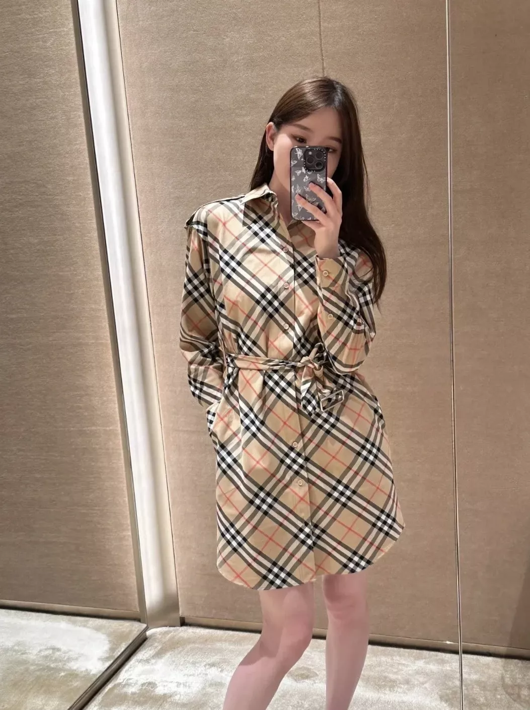 버버리 트렌치 스타일 체크 원피스 상세 이미지 22