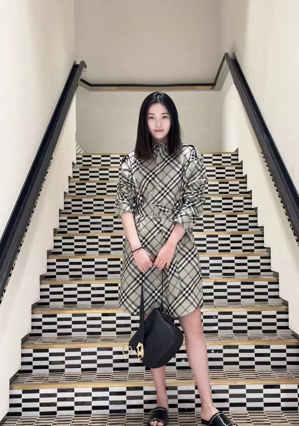 버버리 트렌치 스타일 체크 원피스 상세 이미지 47