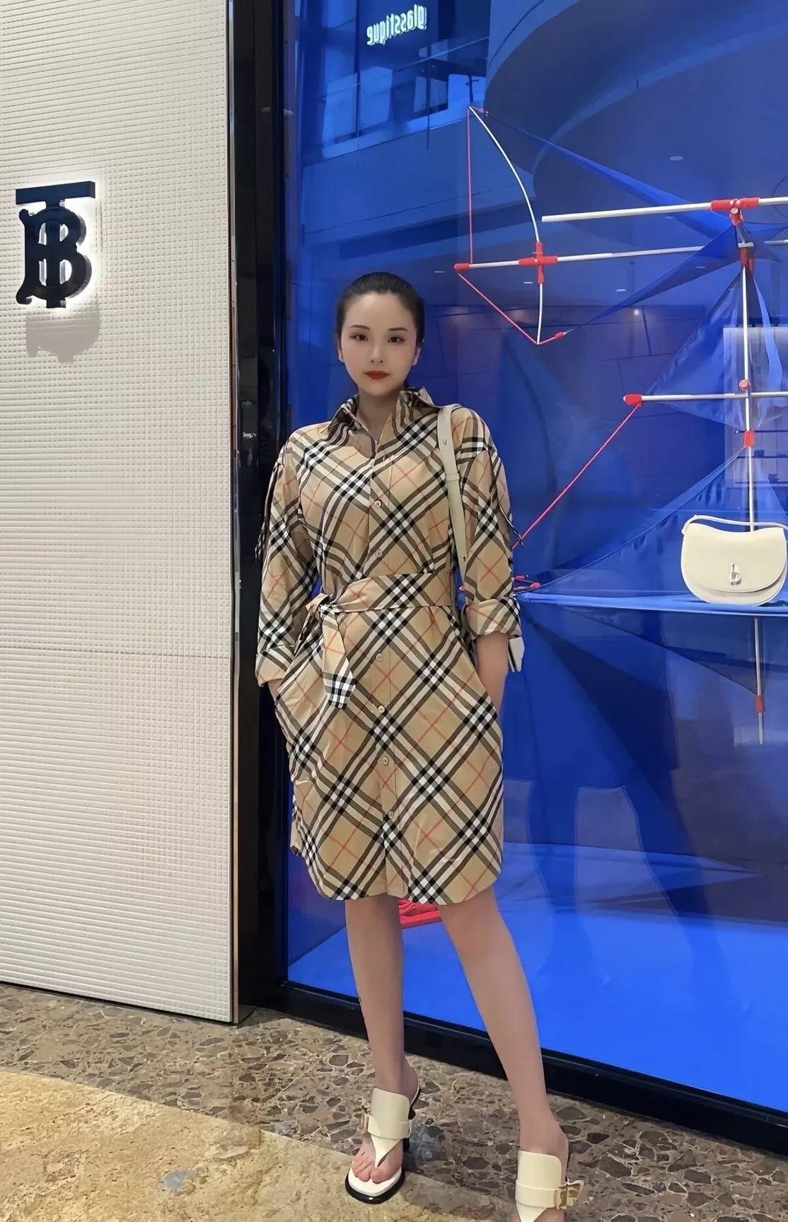 버버리 트렌치 스타일 체크 원피스 상세 이미지 14