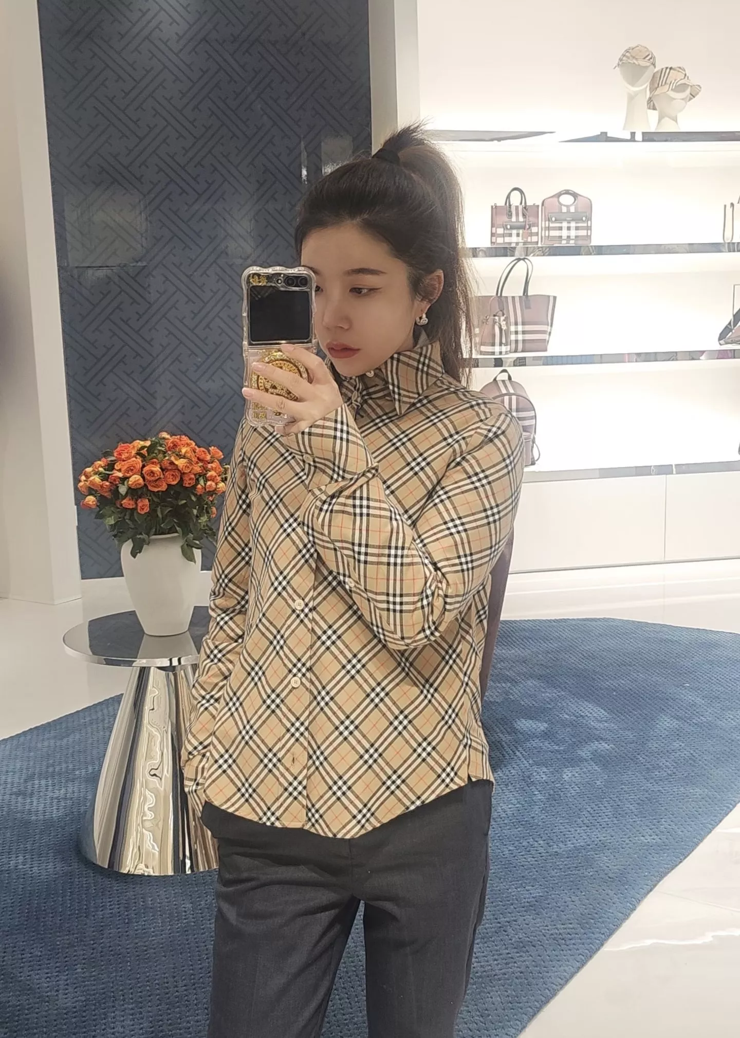 버버리 사선 체크 코튼 셔츠 상세 이미지 17