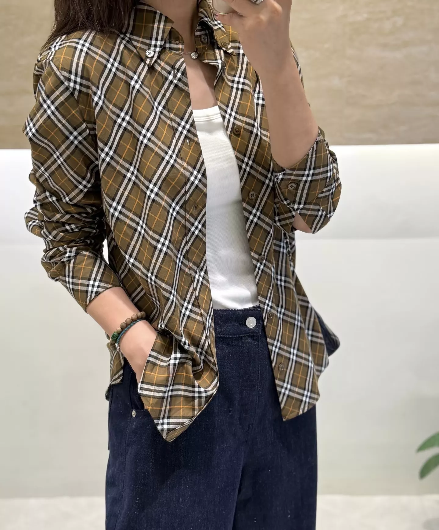 버버리 사선 체크 코튼 셔츠 상세 이미지 29