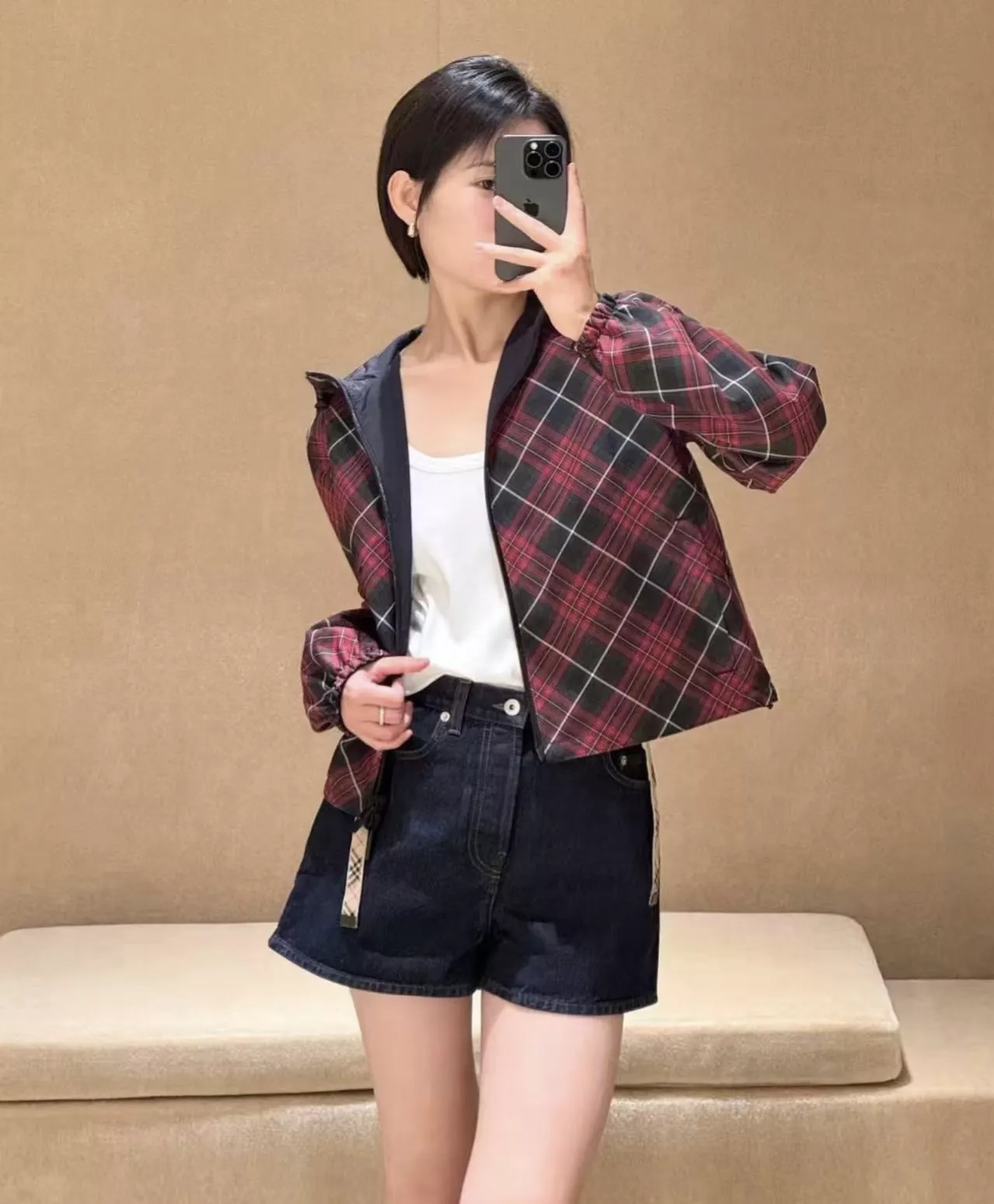 버버리 양면 후드 아우터 상세 이미지 29