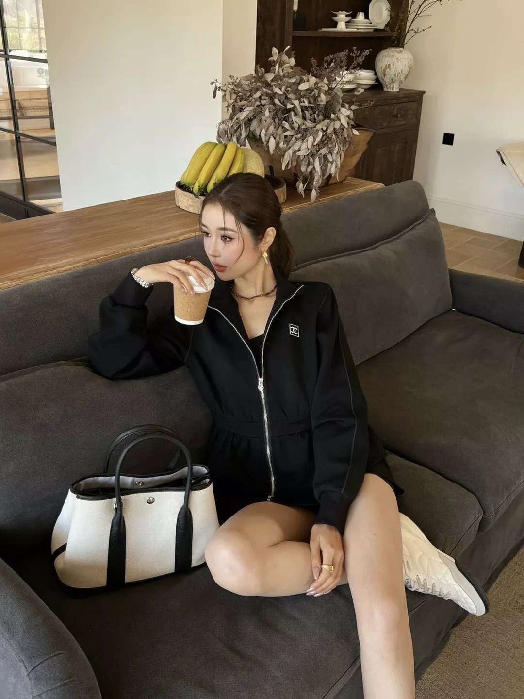 샤넬 스탠드 카라 허리 셔링 집업 재킷 상세 이미지 34
