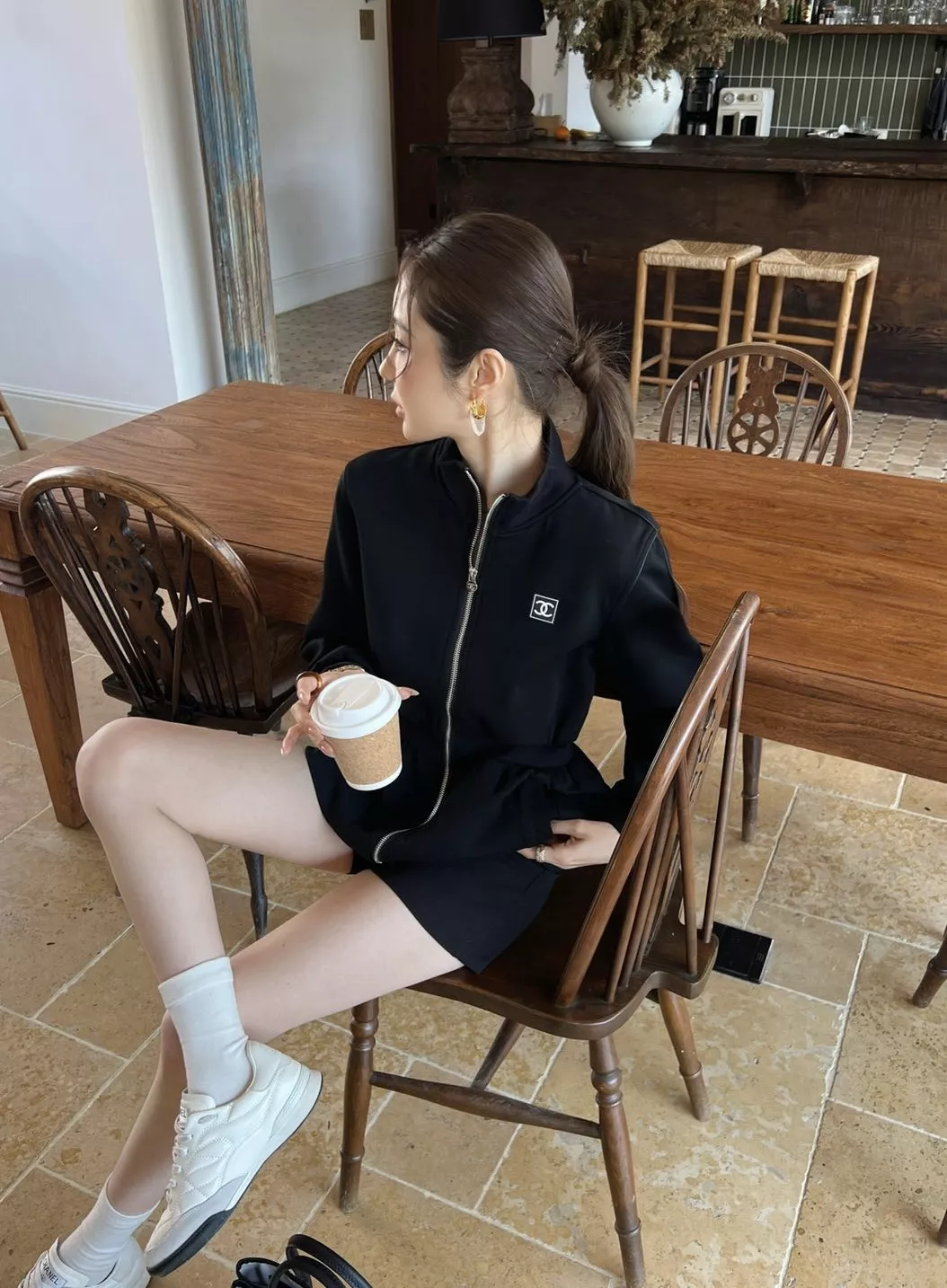 샤넬 스탠드 카라 허리 셔링 집업 재킷 상세 이미지 31