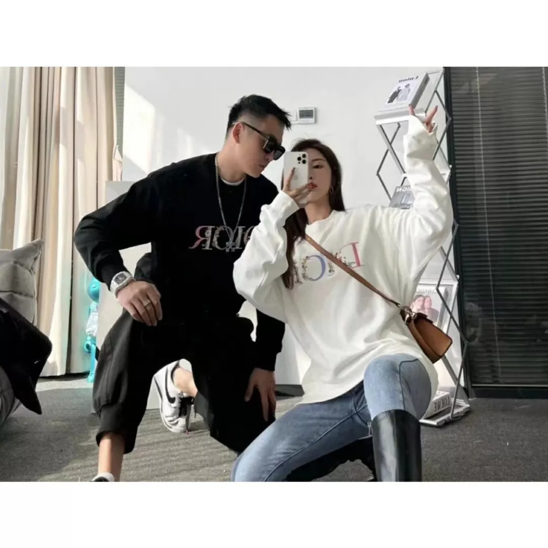 디올 그라데이션 플라워 로고 자수 맨투맨 상세 이미지 14