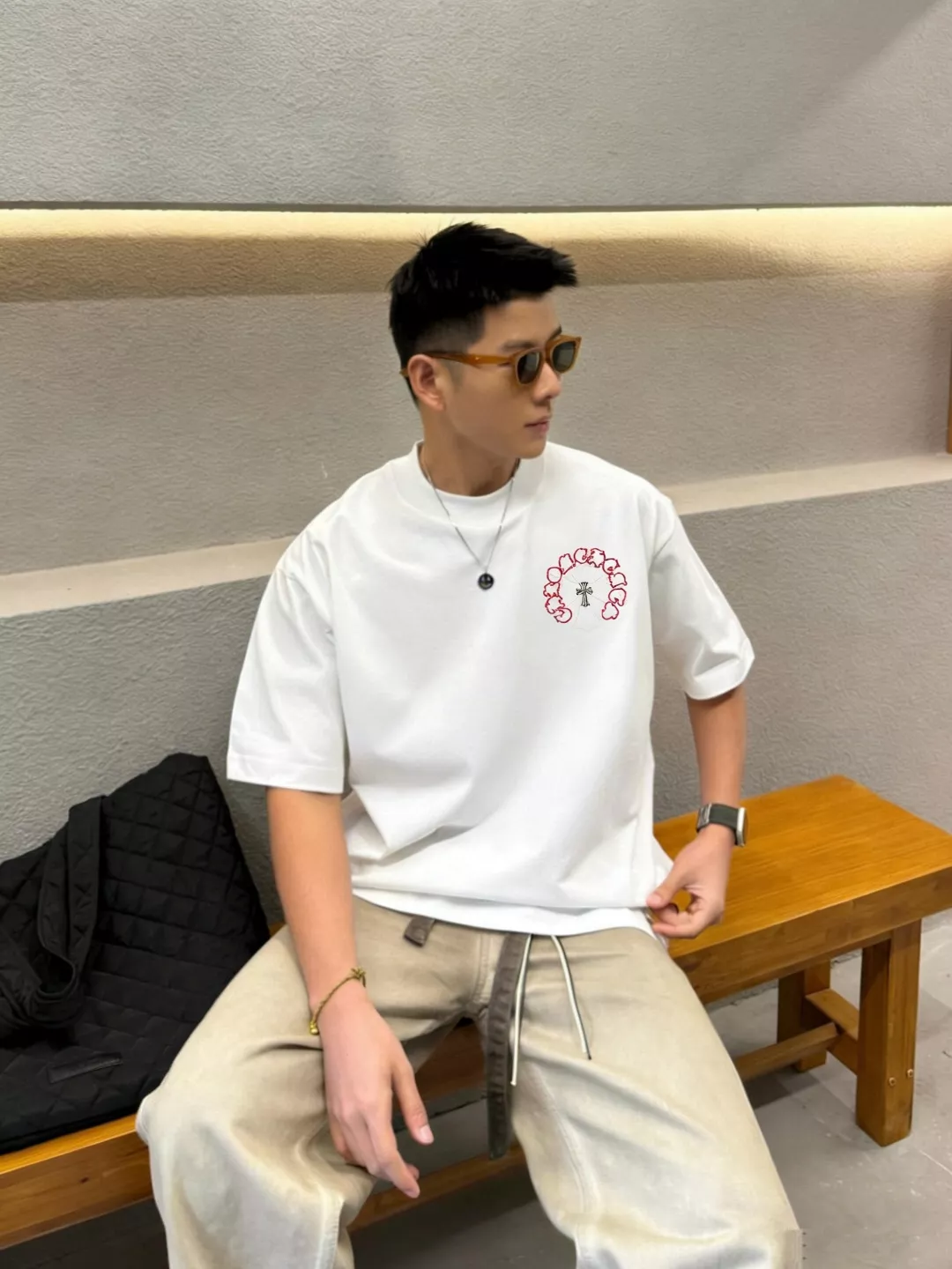 크롬하츠 말발굽 십자 자수 반소매 티셔츠 상세 이미지 10