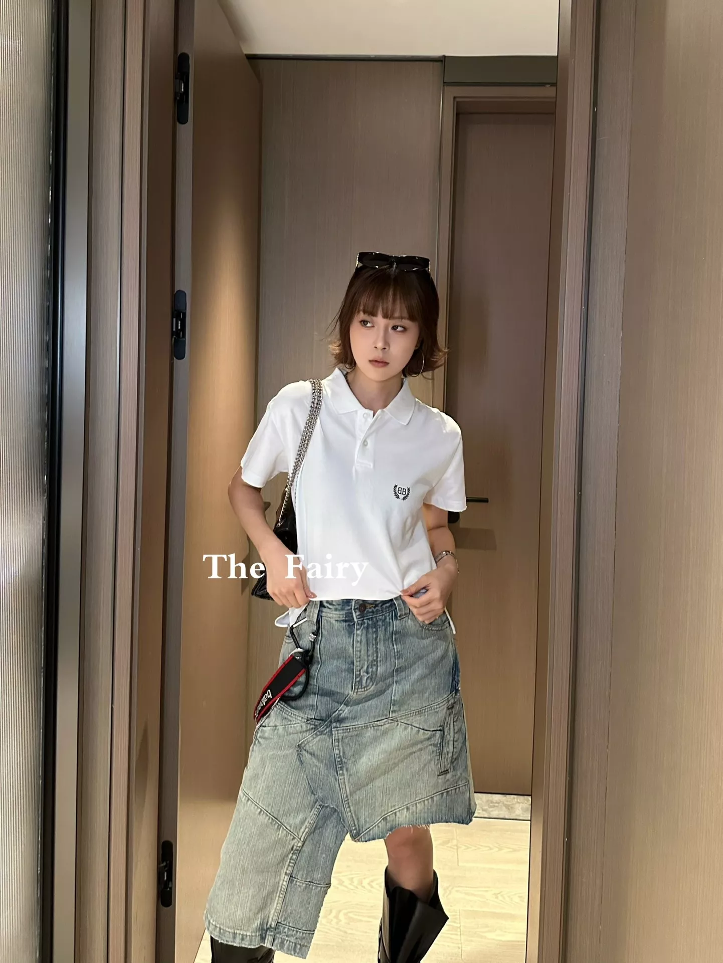 발렌시아가 체인 장식 워싱 데님 스커트 상세 이미지 29