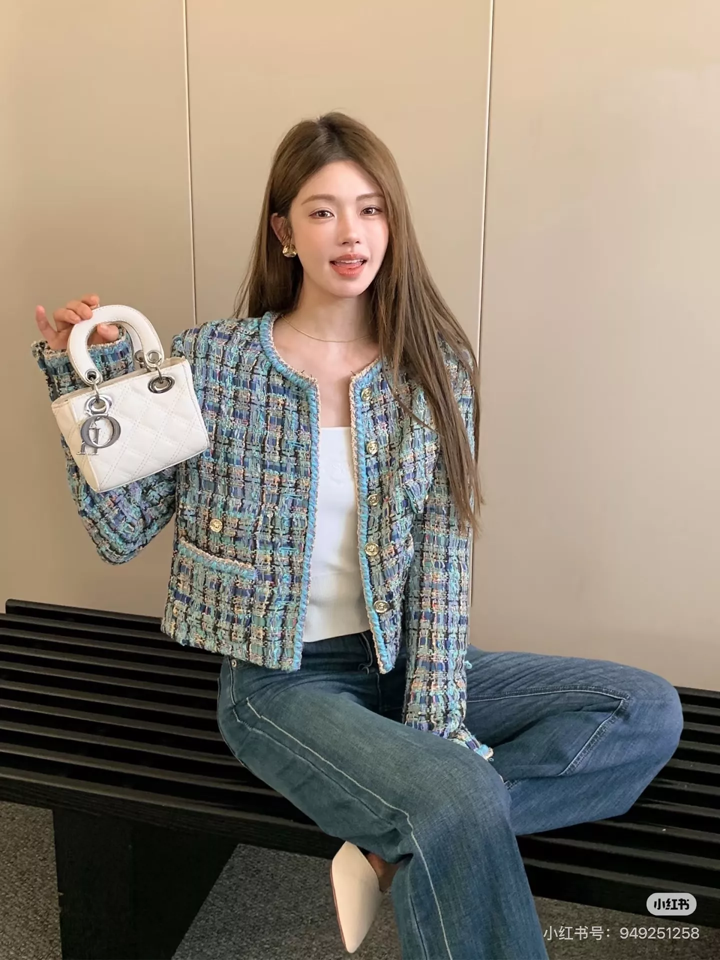 샤넬 라운드넥 트위드 숏 재킷 상세 이미지 30
