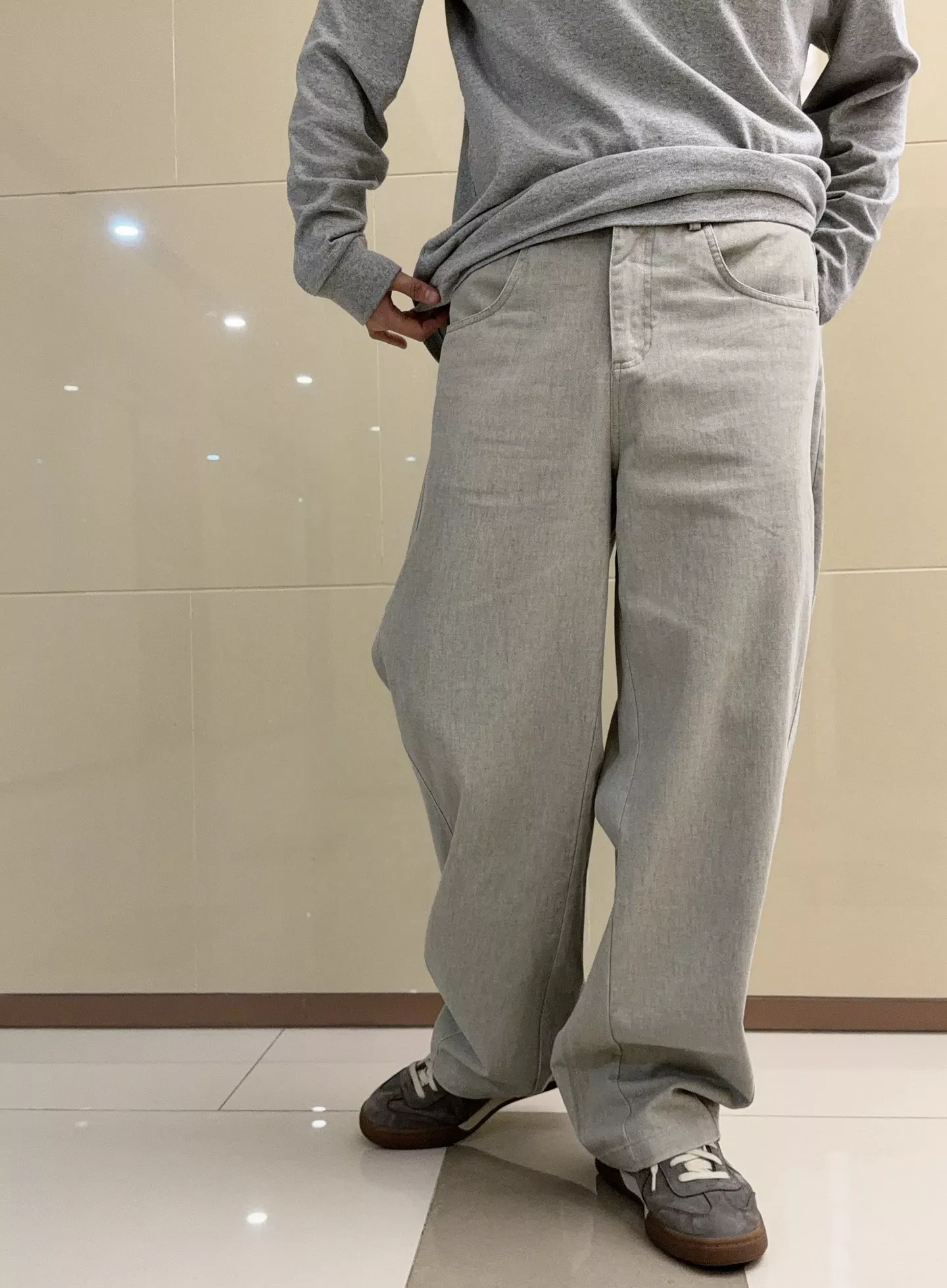 메종마르지엘라 밀크워싱 와이드 데님 팬츠 상세 이미지 15