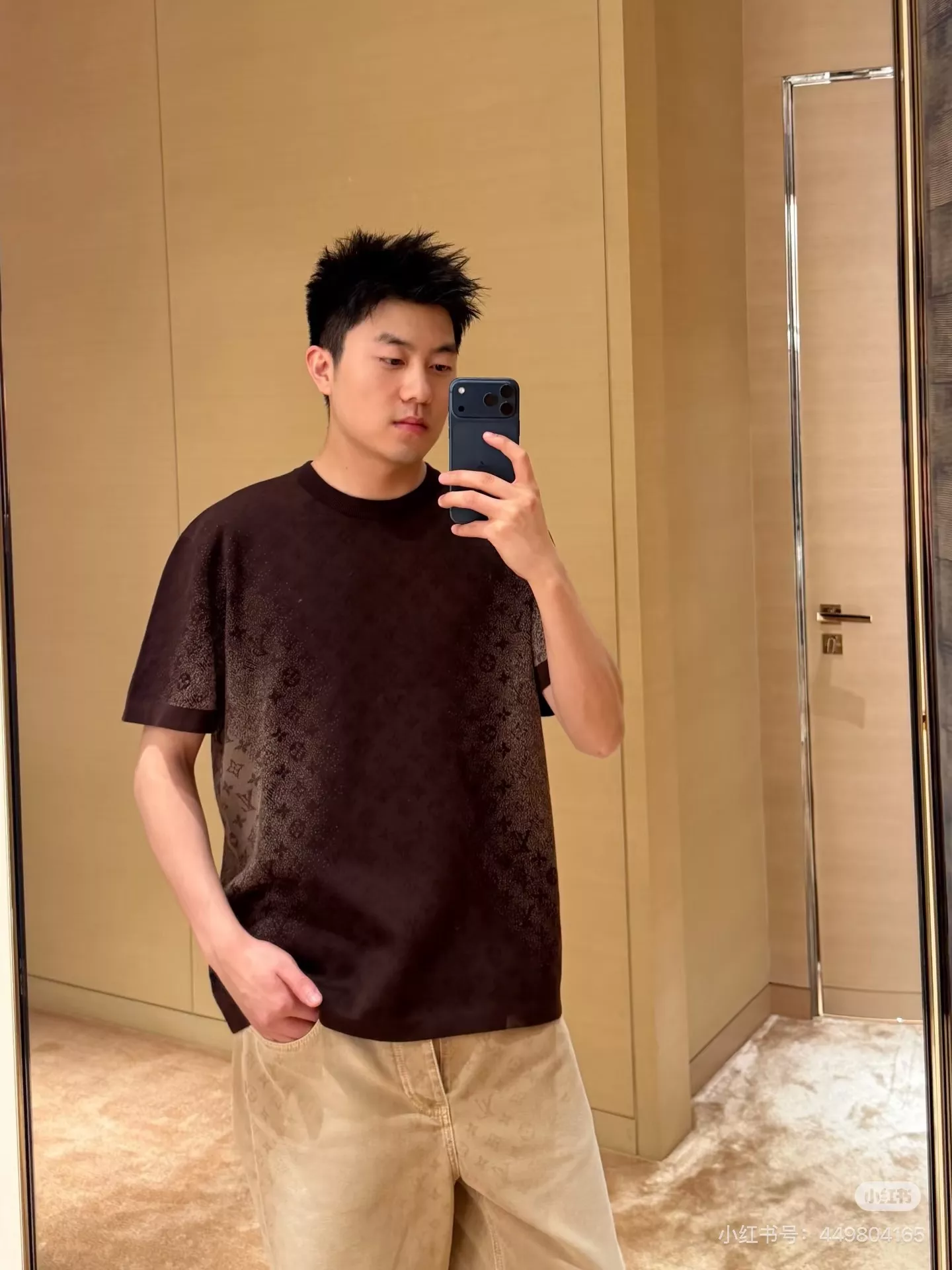 루이비통 모노그램 자카드 반소매 라운드 티셔츠 상세 이미지 9