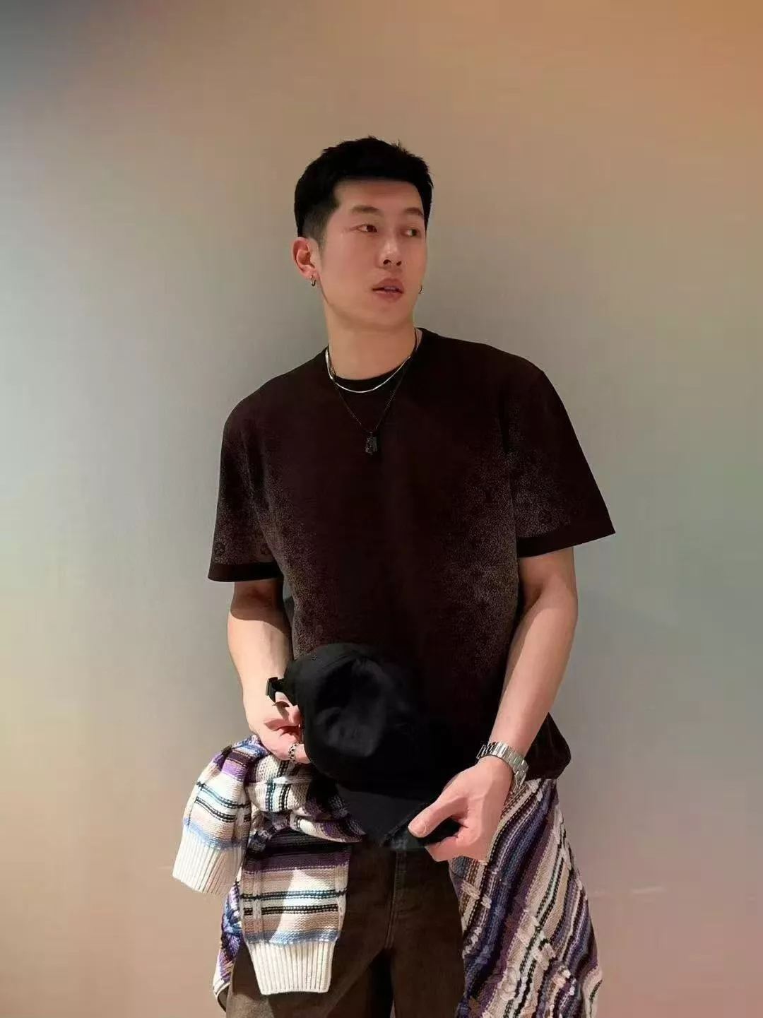루이비통 모노그램 자카드 반소매 라운드 티셔츠 상세 이미지 19