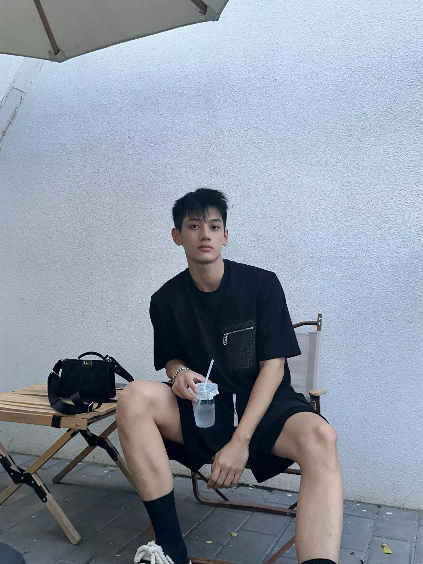 펜디 포켓 디테일 반소매 티셔츠 상세 이미지 38