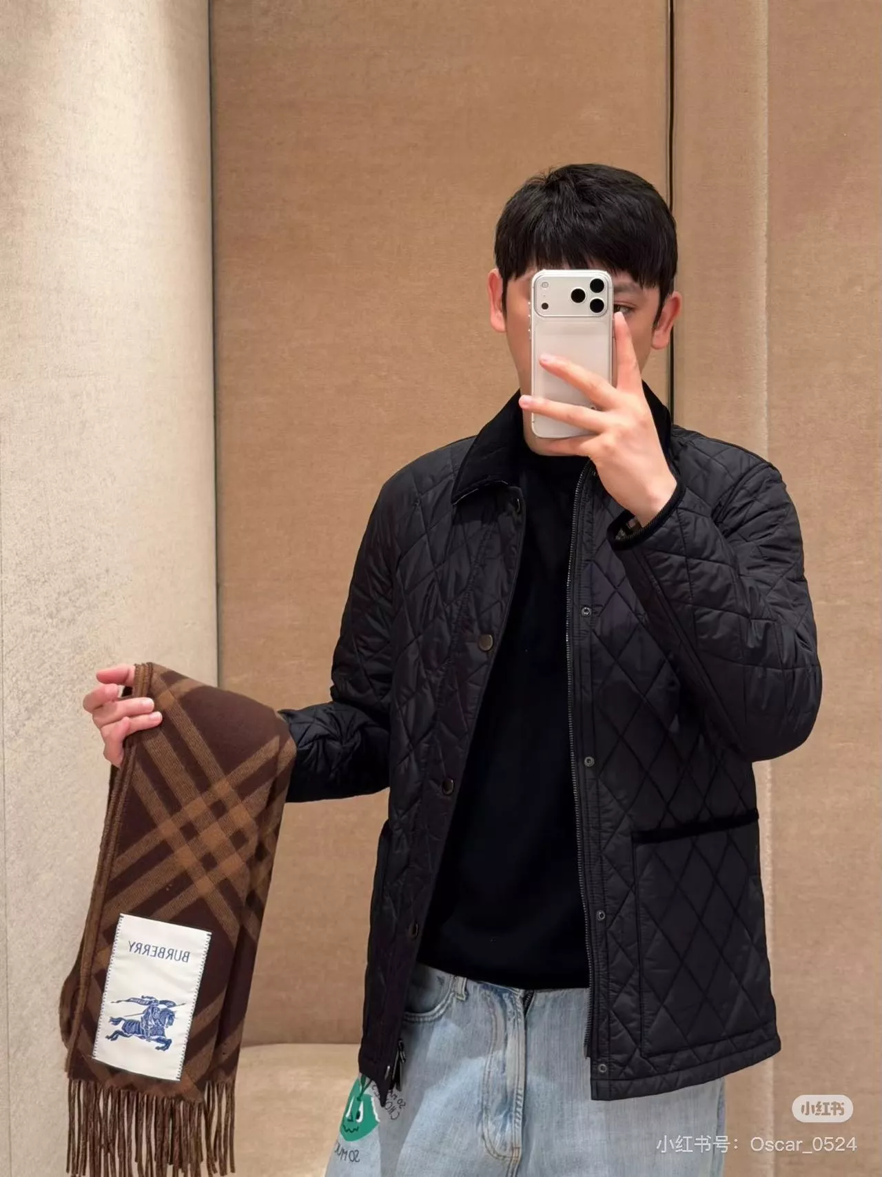 버버리 코듀로이 카라 퀼팅 체크 패딩 재킷 상세 이미지 18