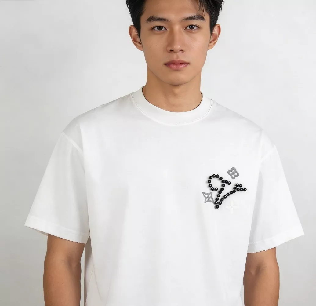 루이비통 진주 레터링 자수 반소매 티셔츠 상세 이미지 11