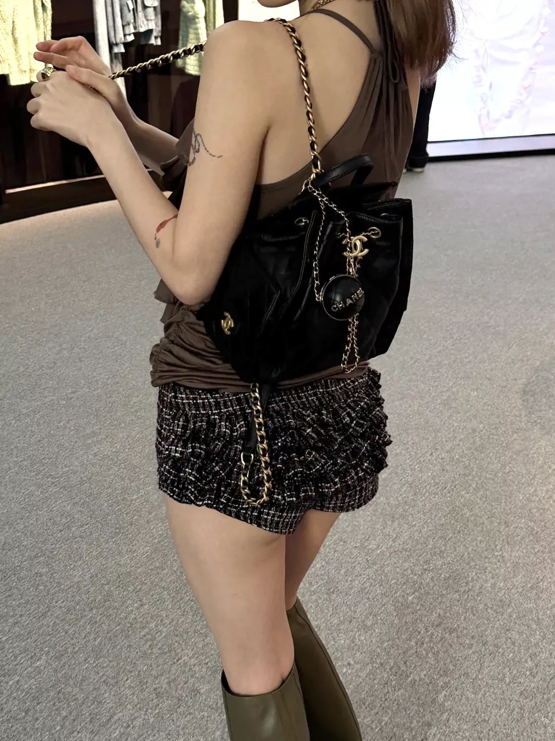 샤넬 퀼팅 체인 포인트 백팩 상세 이미지 19