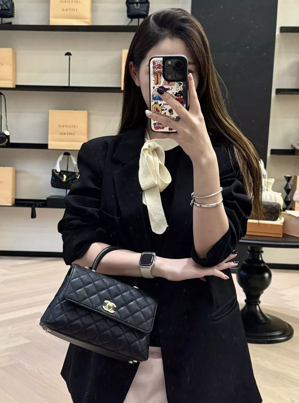 샤넬 코코핸들 퀼팅 체인백 상세 이미지 13