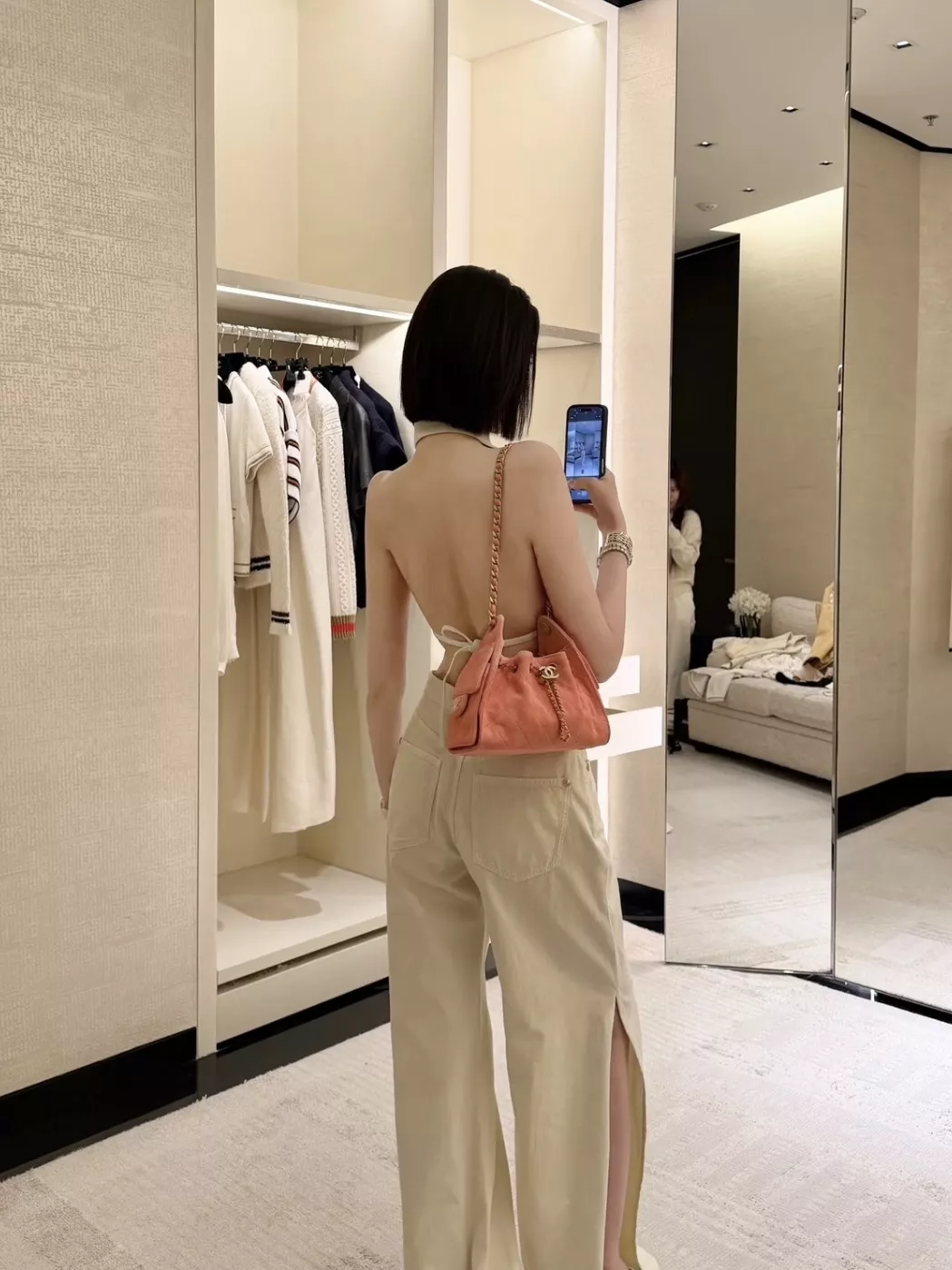 샤넬 스웨이드 핑크 체인 호보백 상세 이미지 12