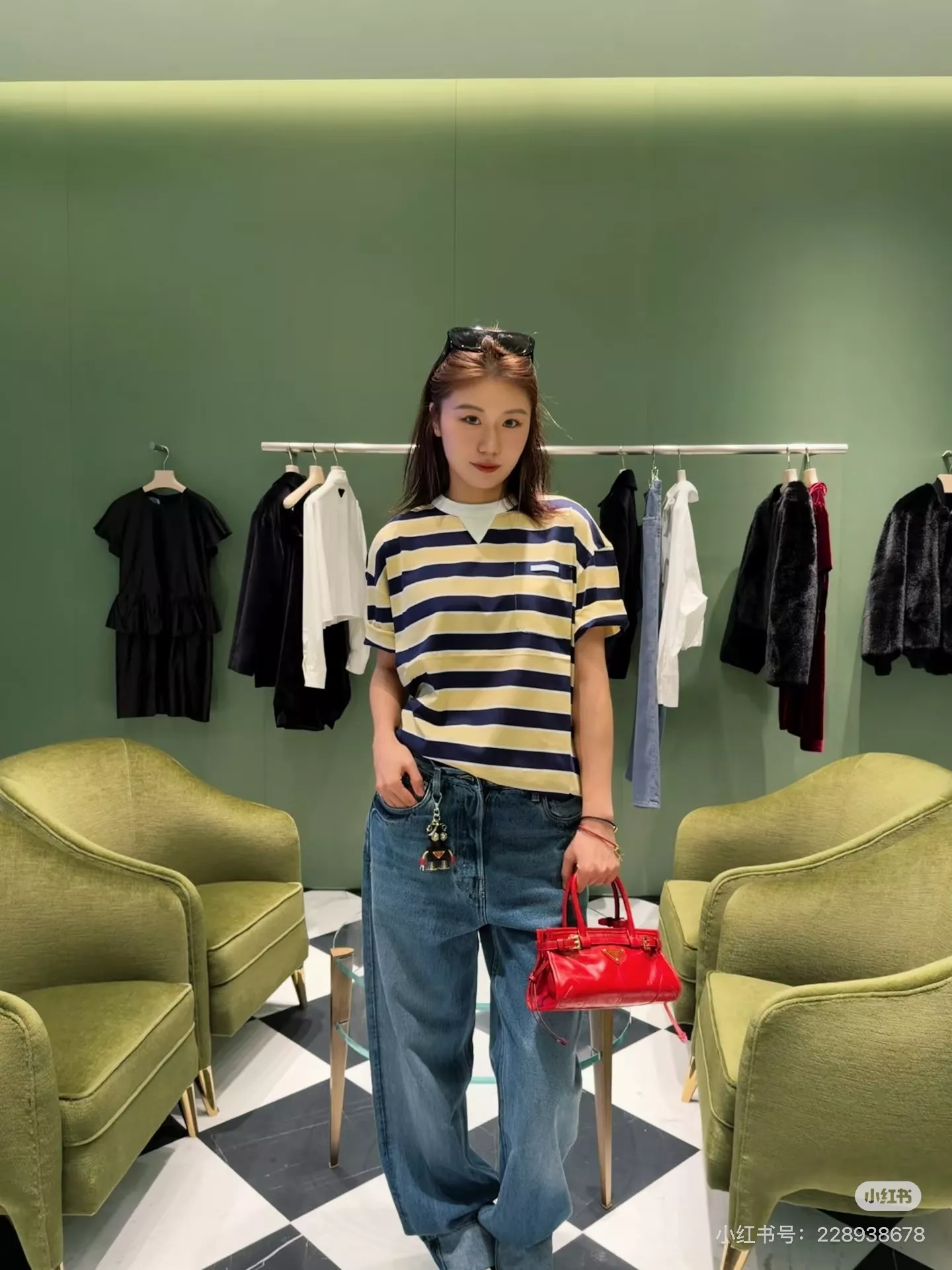 프라다 소프트럭스 미니 핸들 숄더백 상세 이미지 20