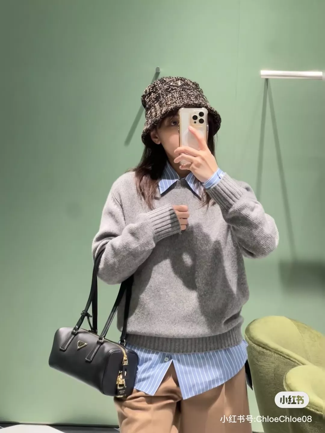 프라다 여성 락장식 언더암 백 상세 이미지 12