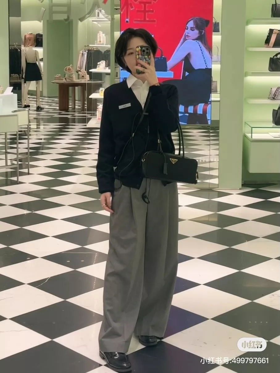 프라다 리나일론 레더 스몰 토트백 상세 이미지 18