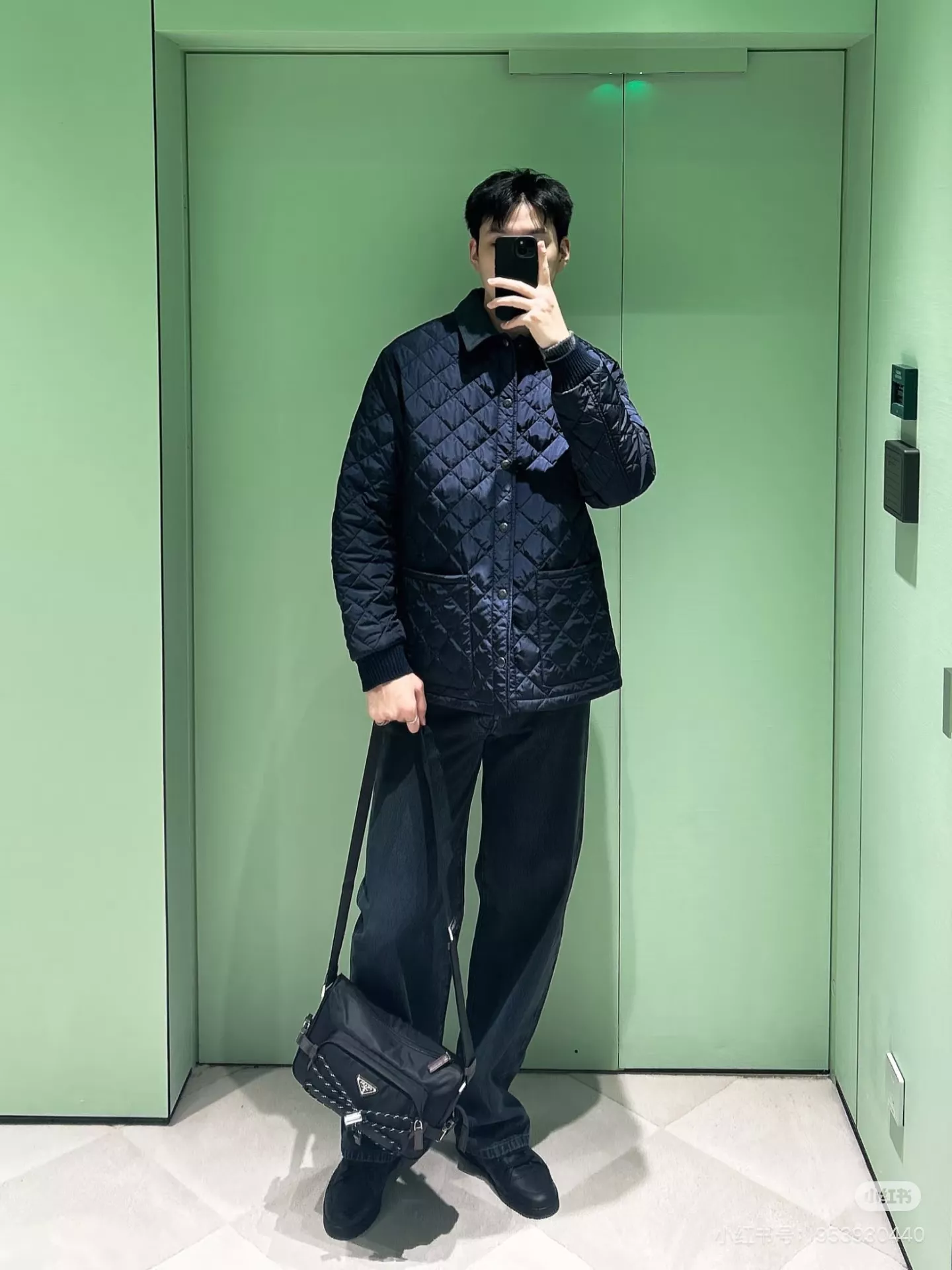 프라다 리나일론 테크 숄더백 상세 이미지 17