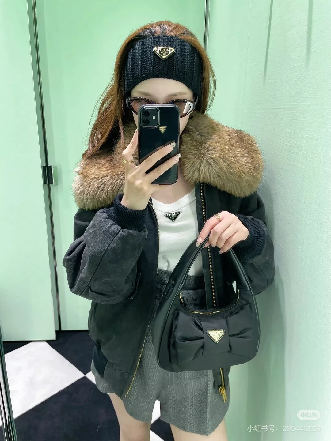 프라다 리본 장식 나일론 토트백 상세 이미지 12
