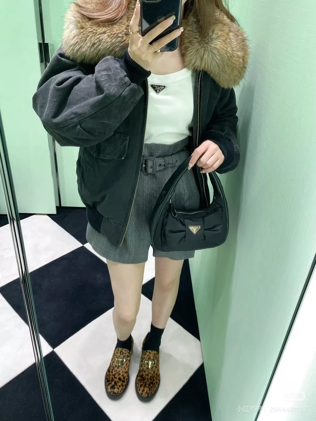 프라다 리본 장식 나일론 토트백 상세 이미지 13