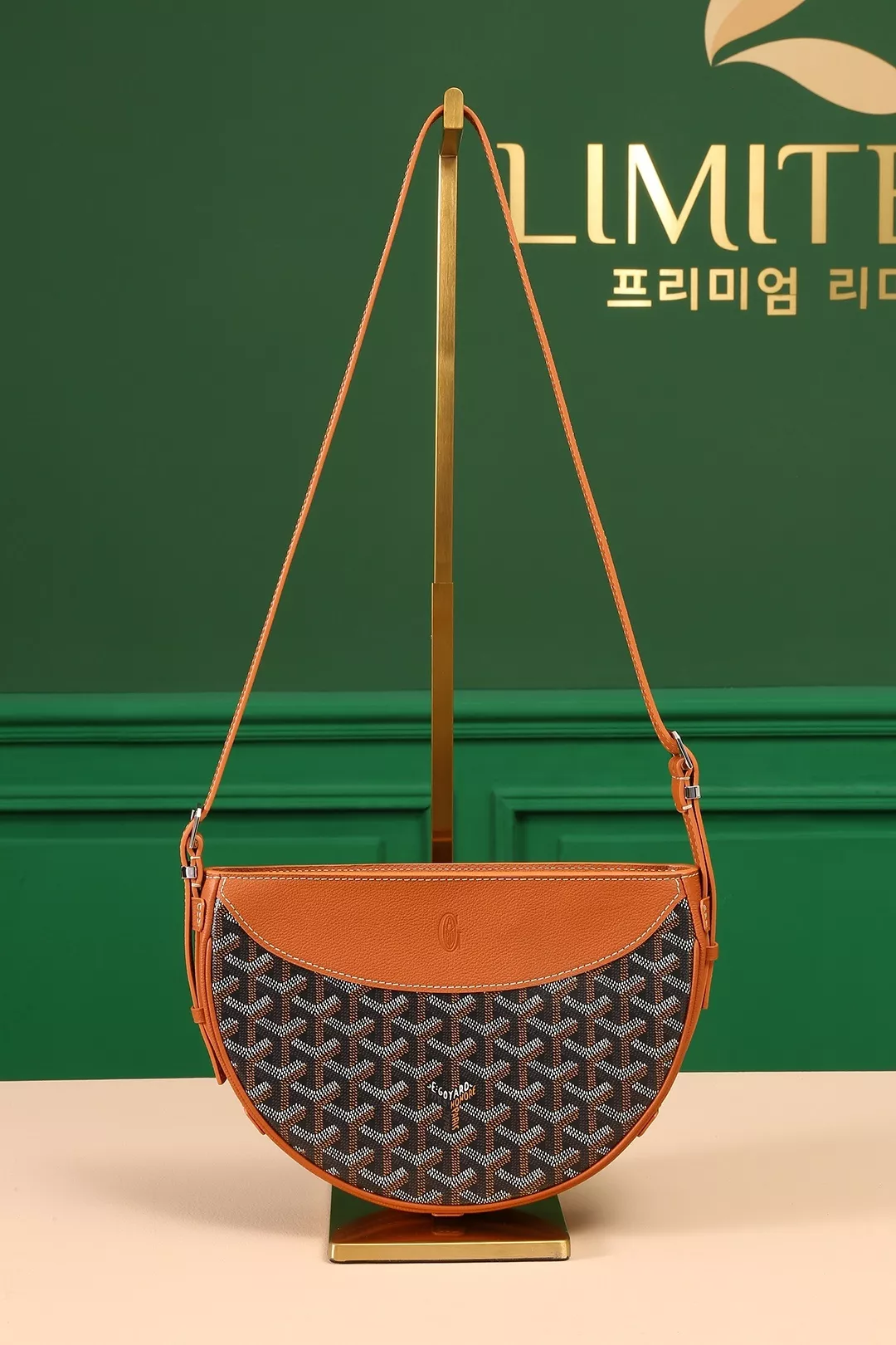 고야드 반달 쉐입 숄더 겸 크로스백 상세 이미지 10
