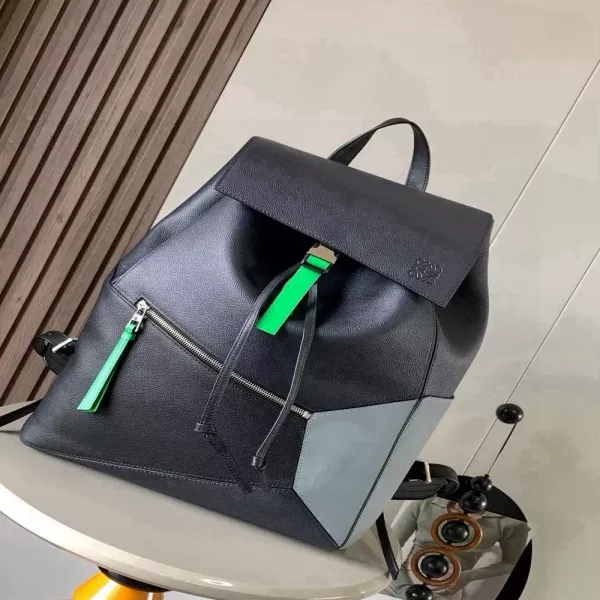 로에베 퍼즐 밀리터리 백팩