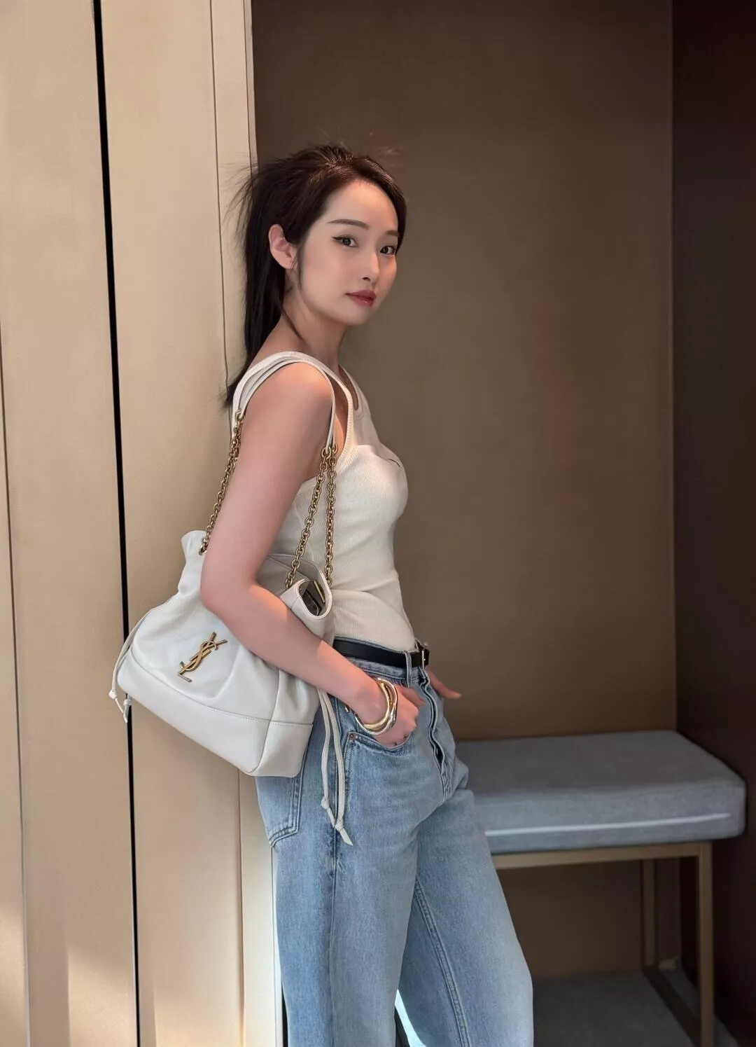 입생로랑 제이미 포숑 복조리 체인 핸드백 상세 이미지 19
