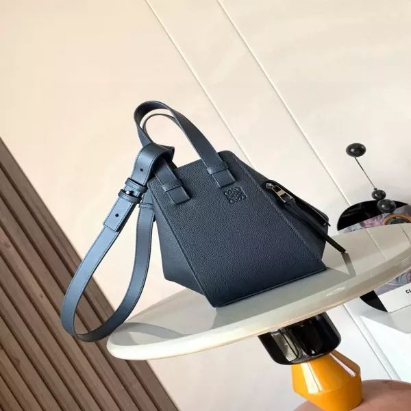 로에베 해먹백 미디엄 스타일 숄더백
