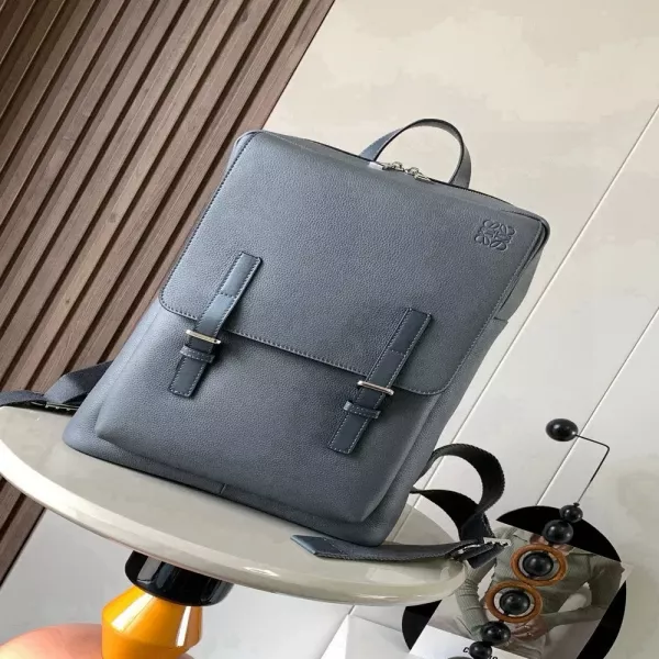 로에베 밀리터리 백팩