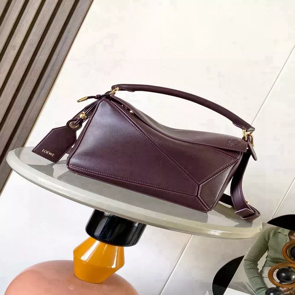 로에베 퍼즐 기하학 나파 가죽 핸드백