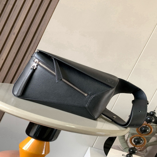 로에베 퍼즐 스몰 가죽 벨트백