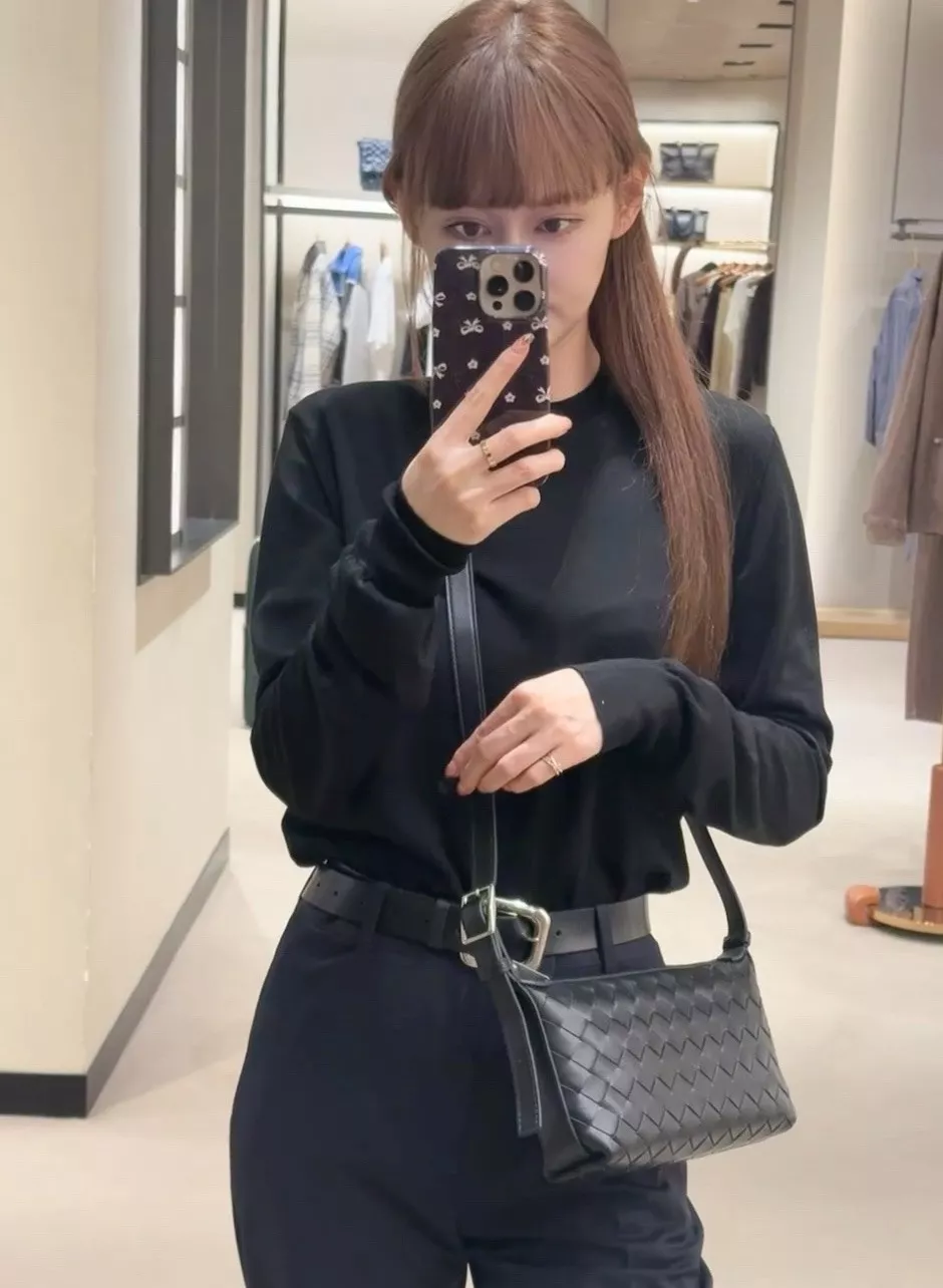보테가베네타 트래블러 위빙 크로스 미니백 상세 이미지 11