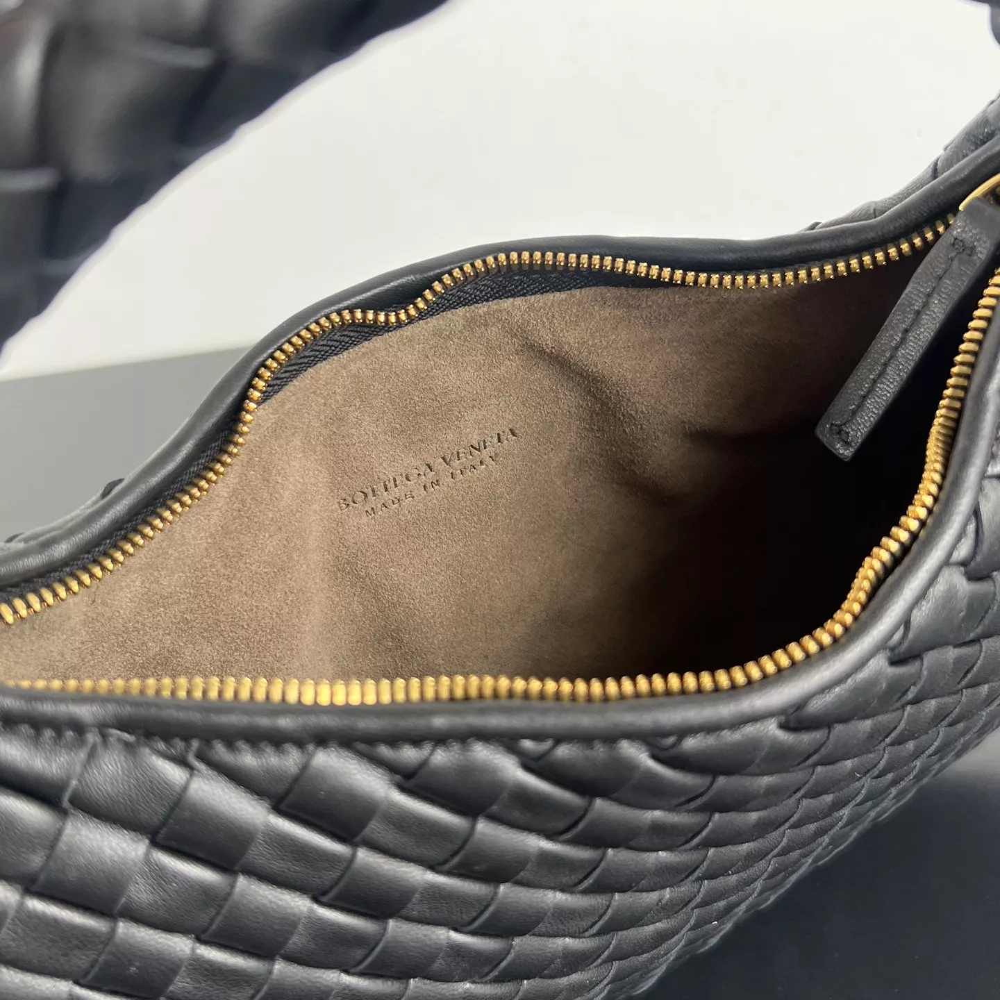 body_60bee67c0dc50ad7.webp