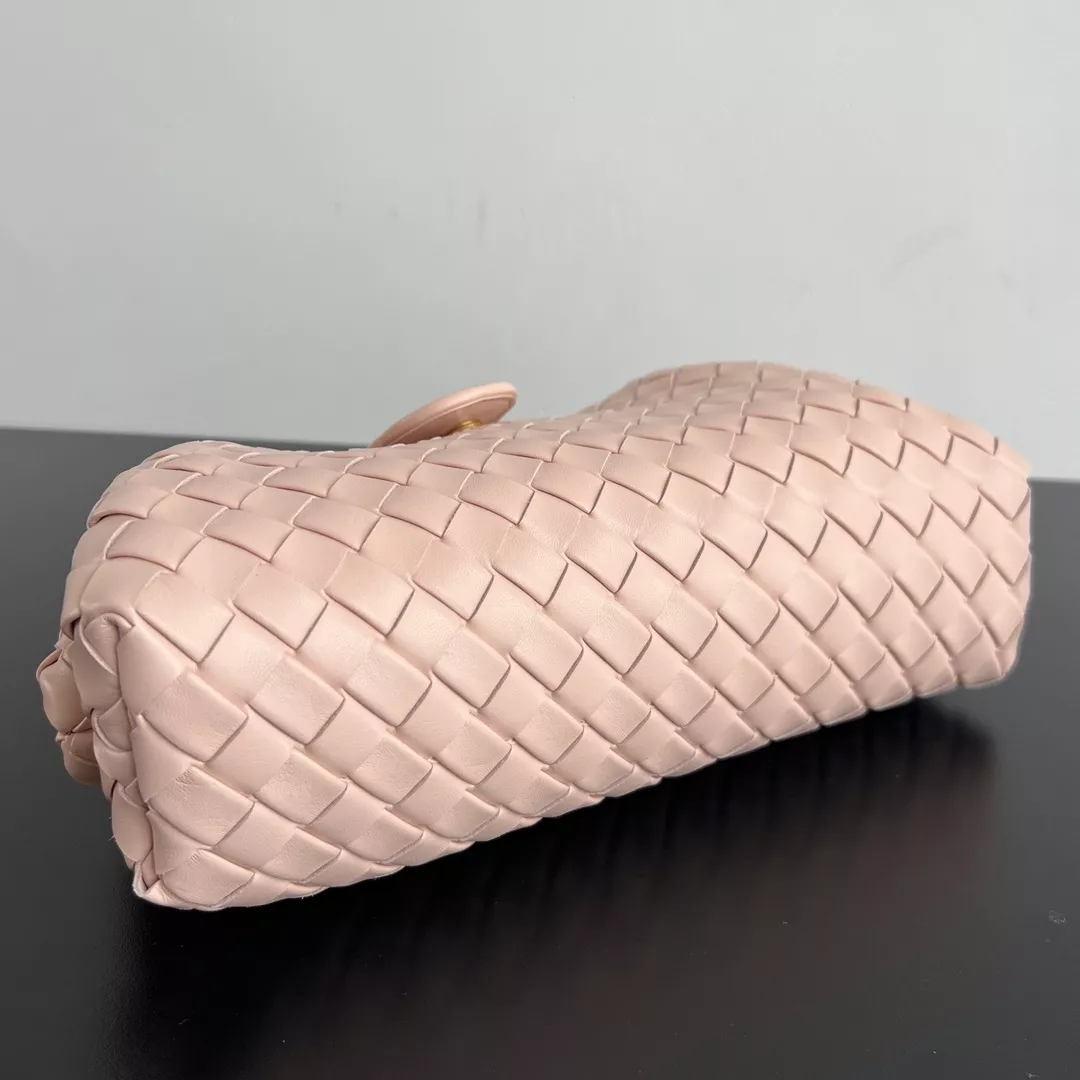 body_5032f154e71ea8f0.webp