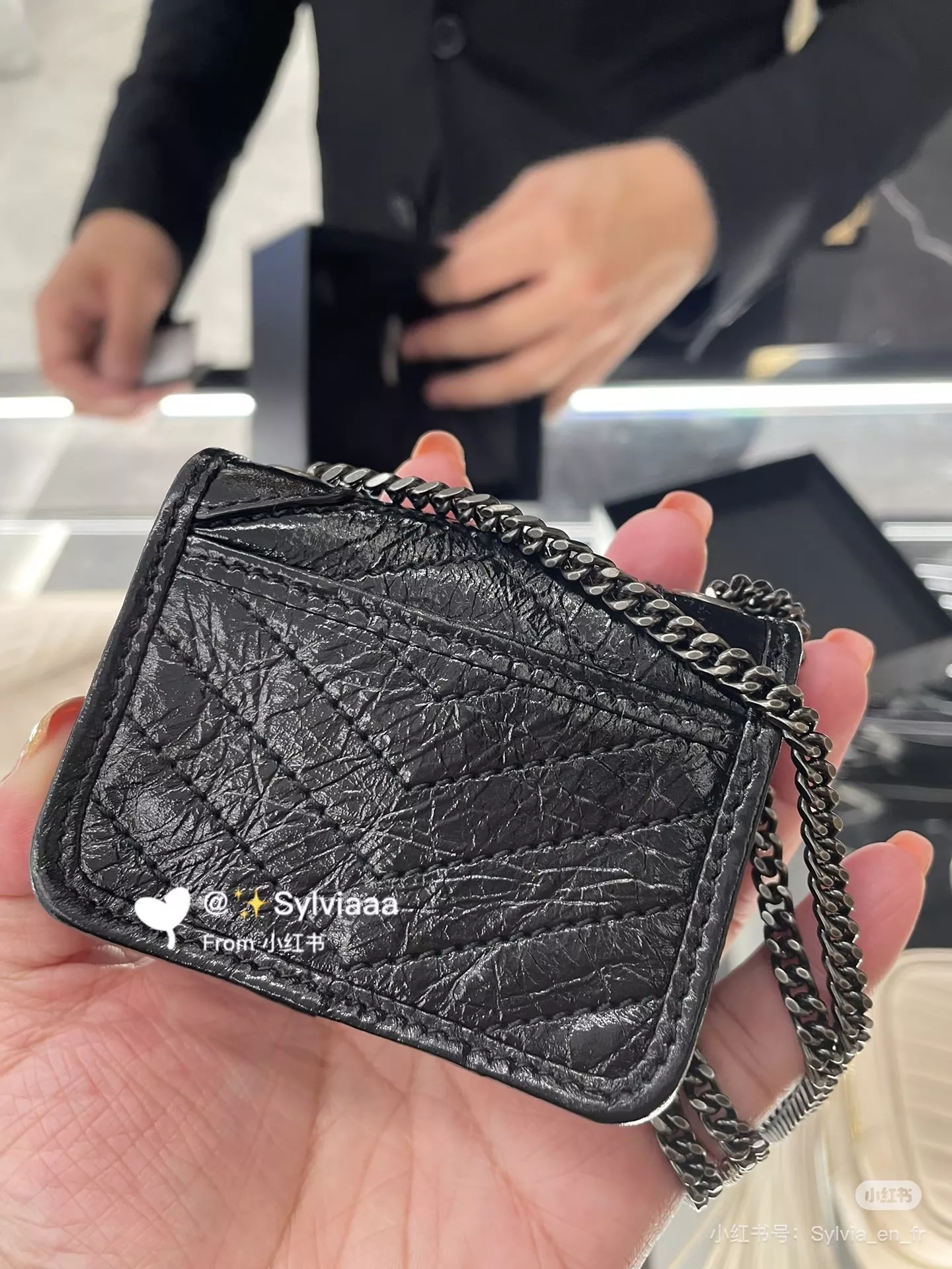 입생로랑 르 카산드르 퀼팅 체인 미니 핸드백 상세 이미지 20