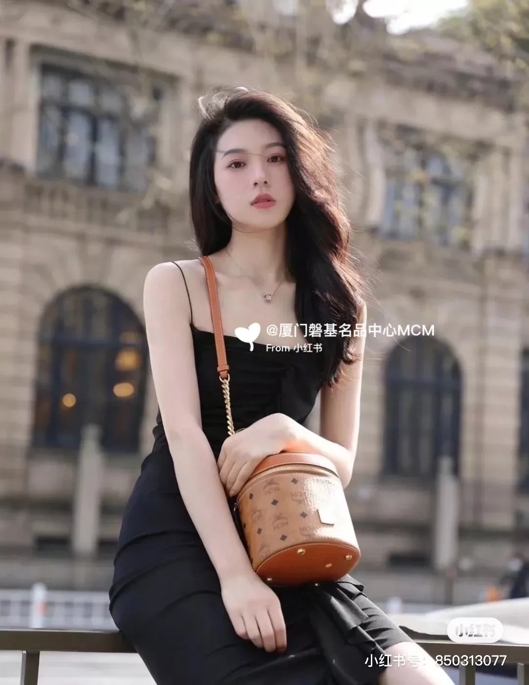 엠씨엠 아렌 비세토스 원통 버킷백 상세 이미지 83