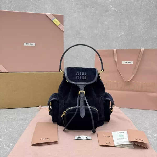 미우미우 코듀로이 미니 백팩