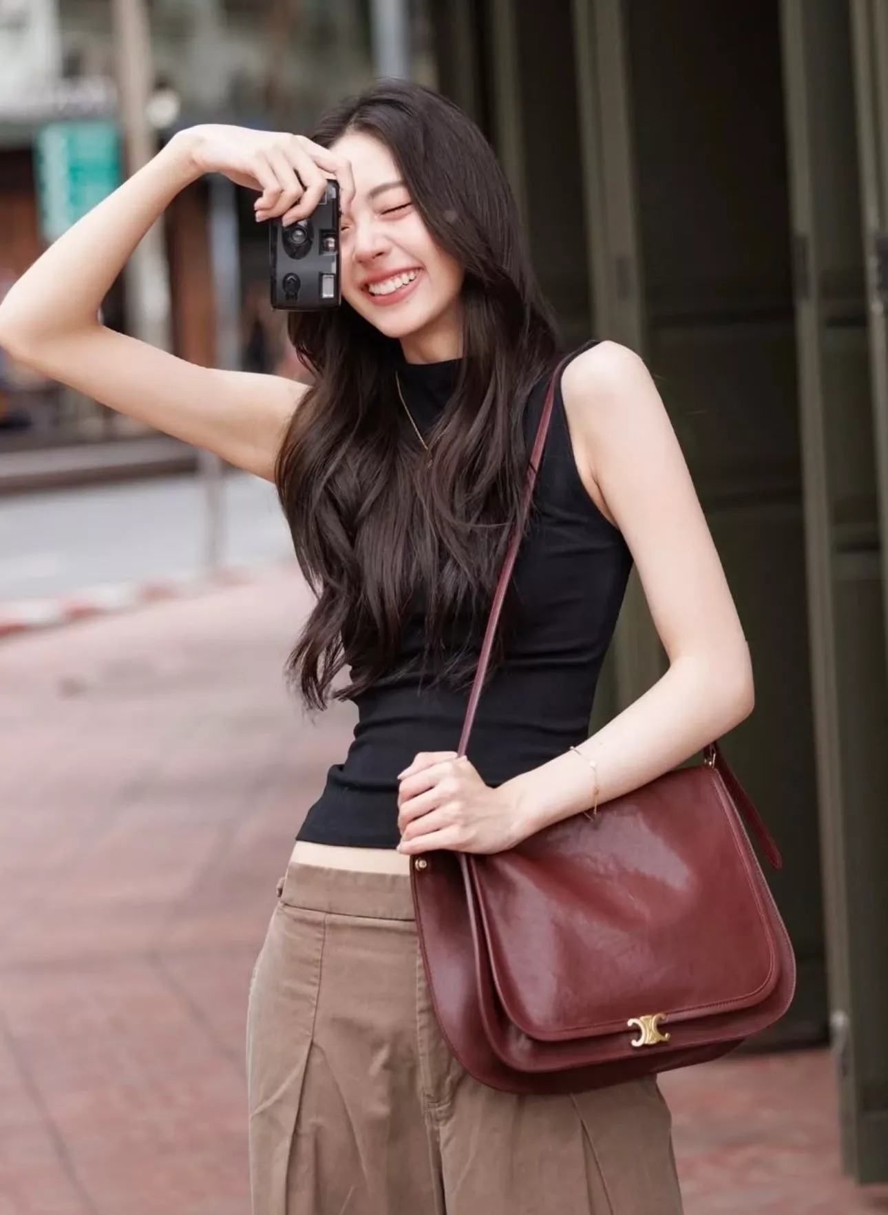 셀린느 소프트 트리오페 베사체백 상세 이미지 17
