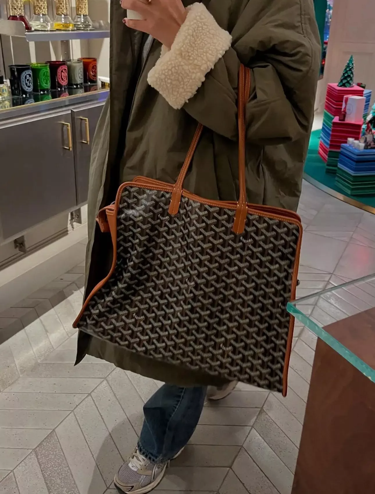 body_082536d567e687e6.webp