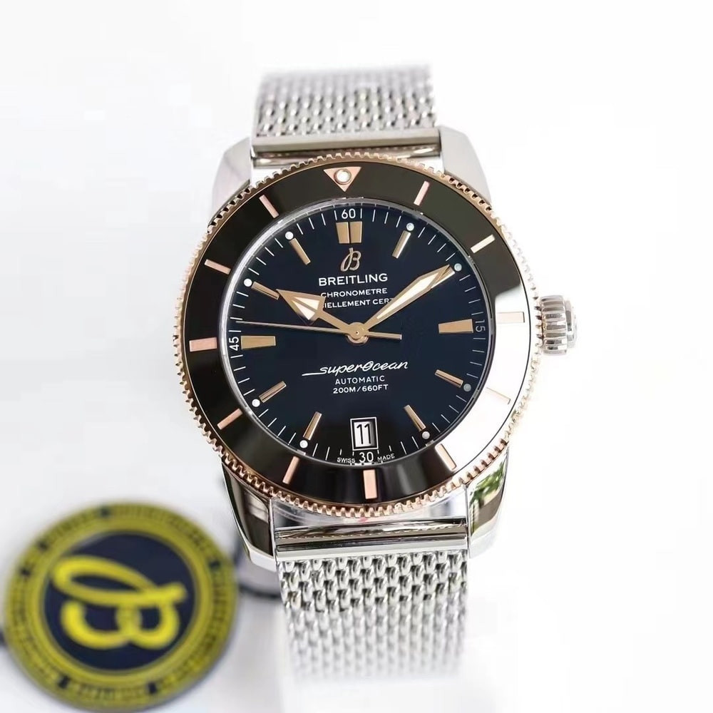 브라이틀링 슈퍼오션 헤리티지 2 42mm 워치