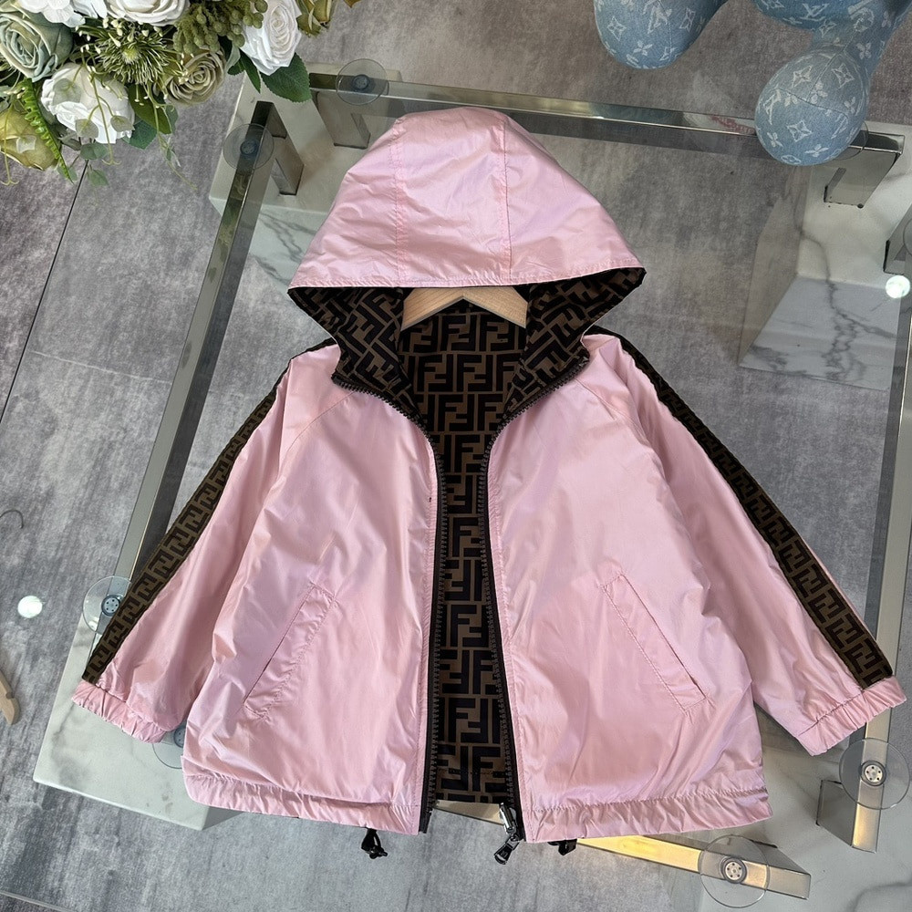펜디 키즈 양면 후드 바람막이