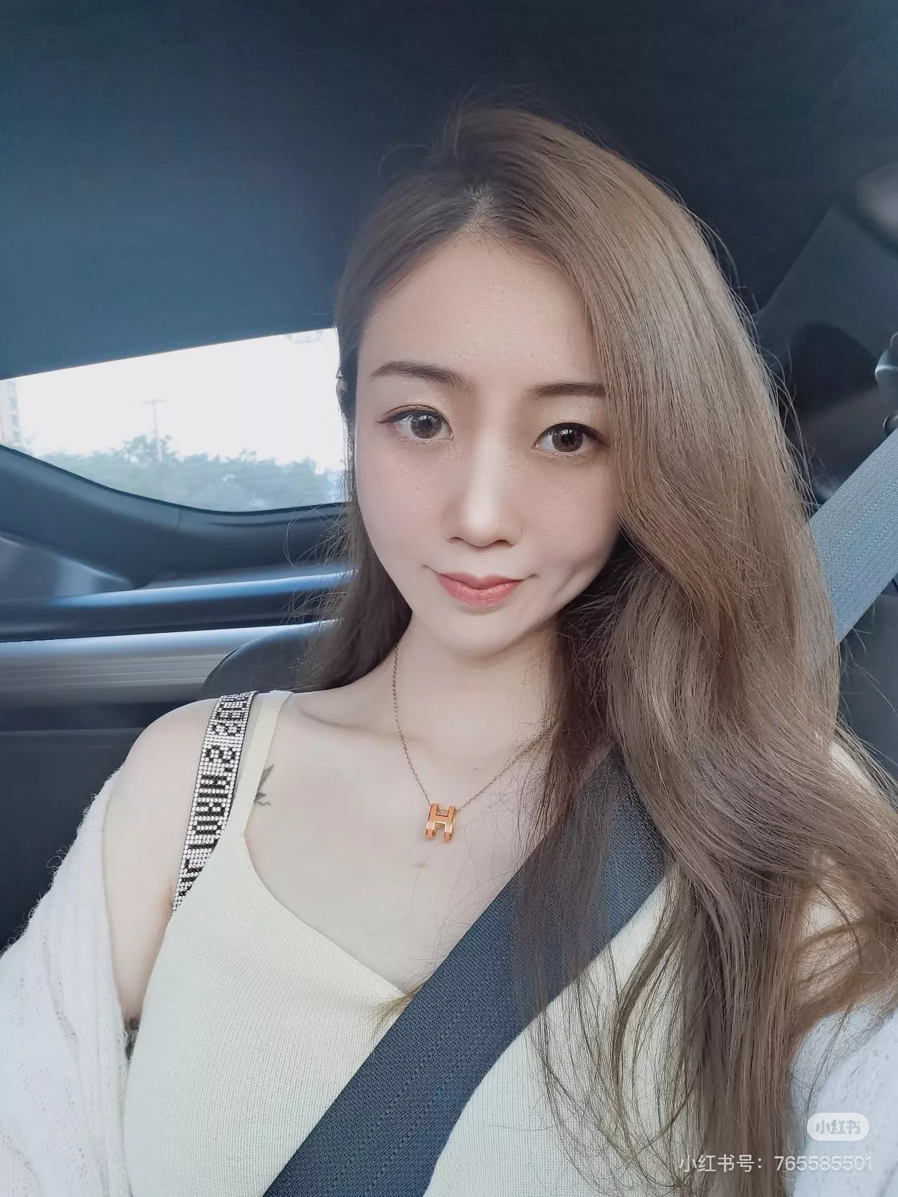 에르메스 H 로고 타원 목걸이 상세 이미지 16