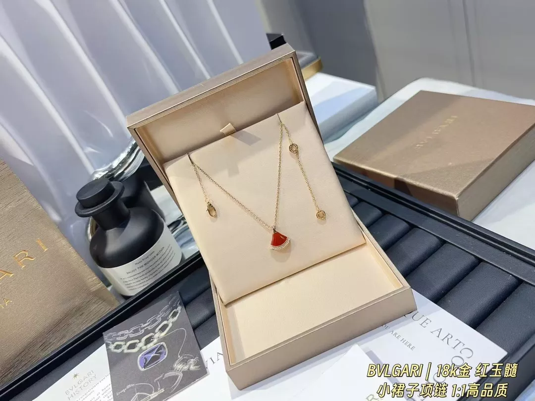 불가리 디바 부채꼴 레드 카넬리안 목걸이 상세 이미지 5