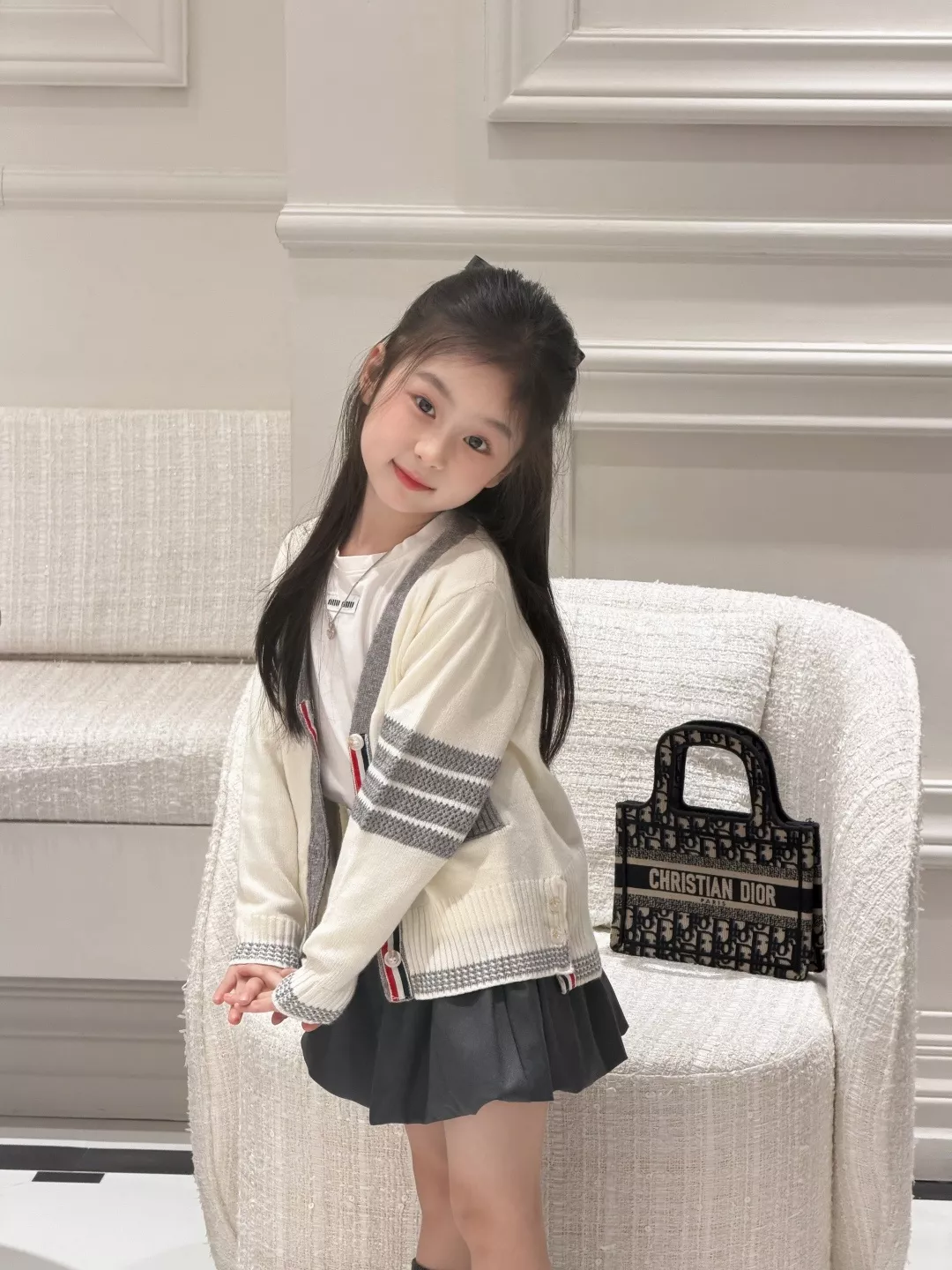 톰브라운 브이넥 니트 가디건 상세 이미지 12