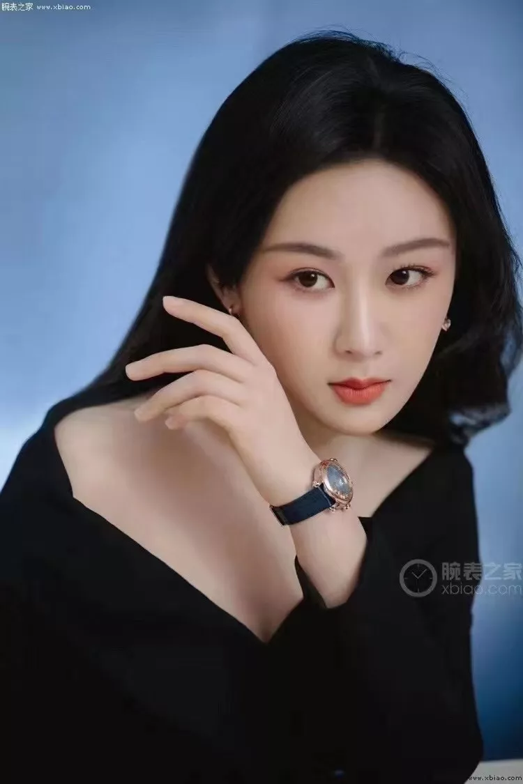 쇼파드 해피다이아몬드 가죽 스트랩 워치 상세 이미지 12