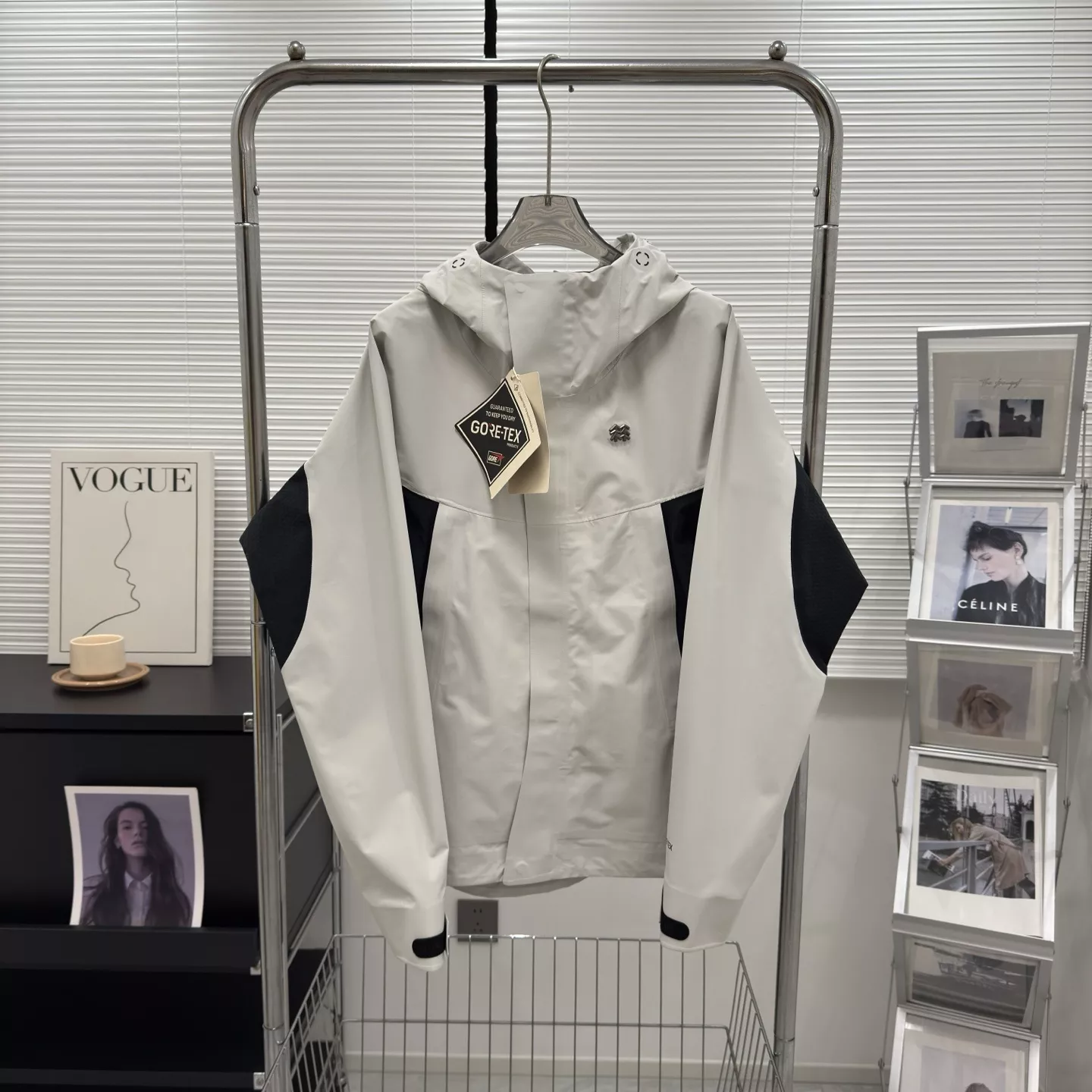 코오롱 가이아 고어텍스 후드 아웃도어 재킷 상세 이미지 2
